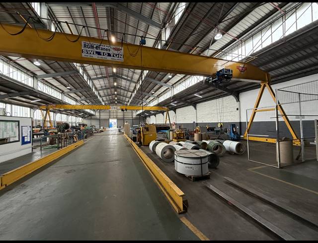 2,480M² WAREHOUSE TO LET IN EPPING INDUSTRIAL